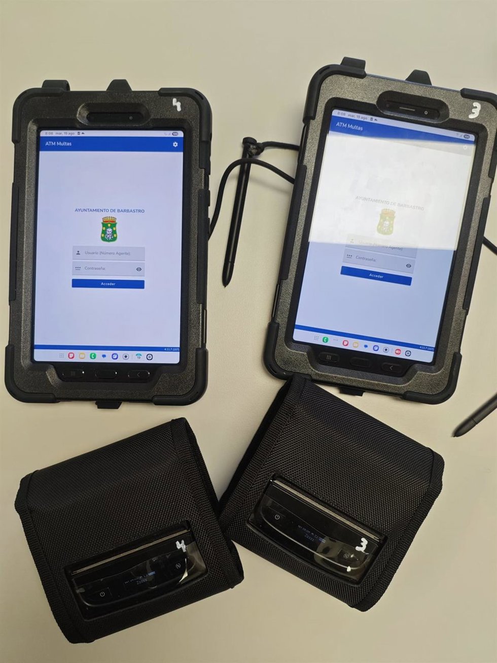 La Policía Local de Barbastro digitaliza la tramitación de denuncias de tráfico mediante tablets e impresoras portátiles