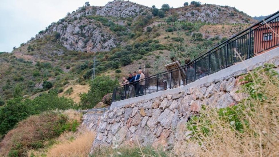La Rioja financia el 90% de las obras de emergencia para reparar el talud bajo la calle Portillo de Leza