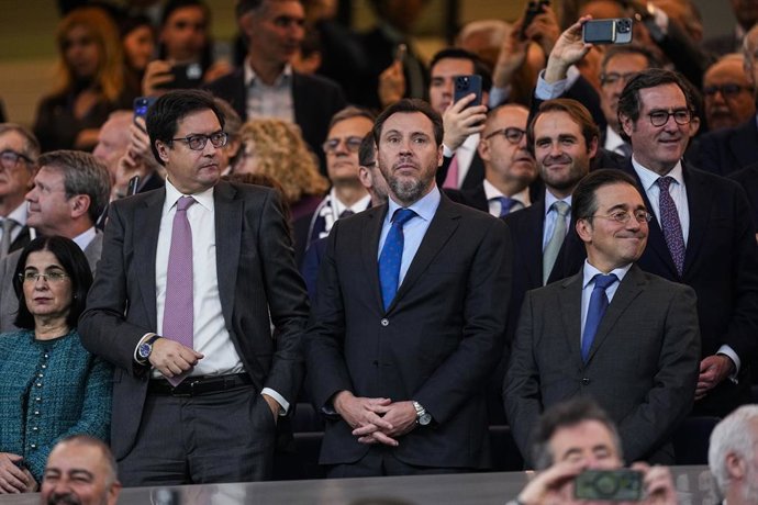 Archivo - The Minister of Health of the Government of Spain, Carolina Darias, the Minister of Digital Transformation of the Government of Spain, Oscar Lopez, the Minister of Transport, Oscar Puente and the Minister of Foreign Affairs of the Government of 