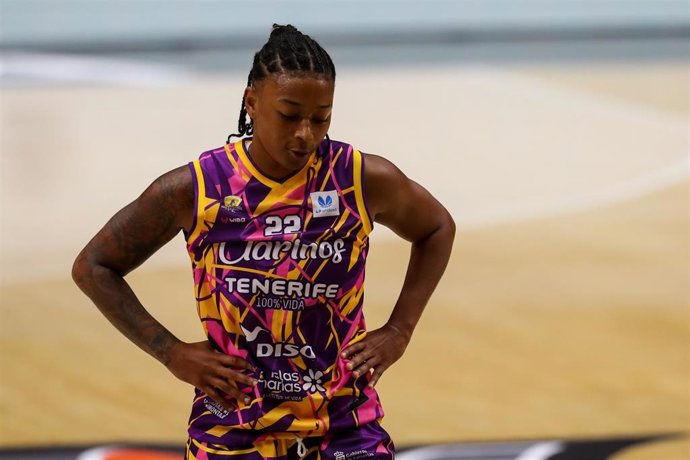 Archivo - Tanaya Atkinson, con el Clarinos en la Copa de la Reina. 