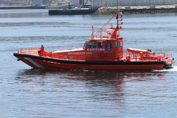 Embarcación Salvamento Marítimo.