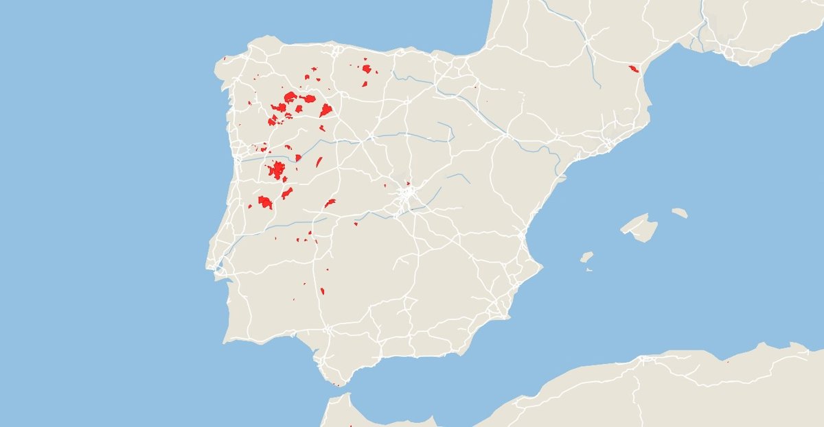 MAPA | Más de 380.000 hectáreas calcinadas en agosto: consulta la superficie quemada a nivel de municipio