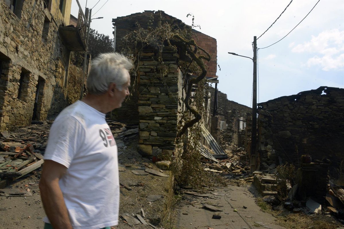 Galicia mantiene activos ocho incendios, que registran más de 68.000 hectáreas quemadas