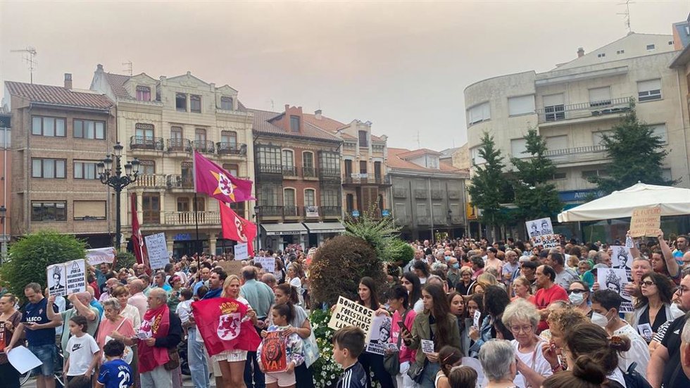 Concentración en La Bañeza.
