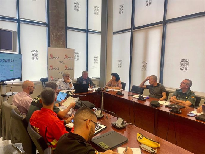 Reunión del CECOPI celebrada en la mañana de este miércoles para abordar la situación de los incendios en la provincia de León