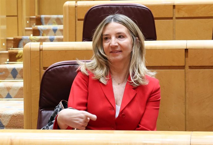 Archivo - La portavoz del PP en el Senado, Alicia García, durante un pleno en el Senado, a 9 de abril de 2025, en Madrid (España). El grupo popular defiende durante el pleno de hoy una moción para reprobar a la vicepresidenta primera y ministra de Haciend