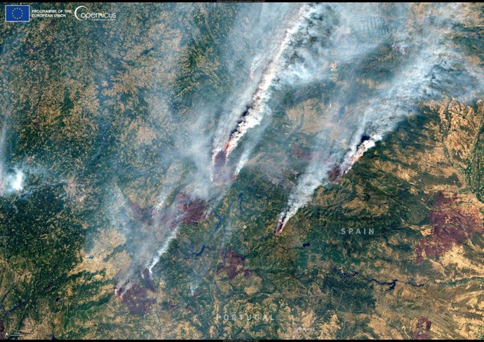 Os grandes incêndios florestais do noroeste da Espanha, imagem do dia de Copérnico.