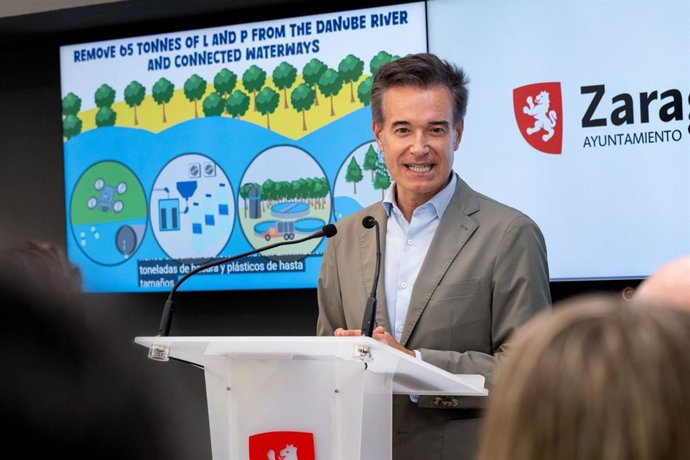 El consejero municipal de Urbanismo, Infraestructuras, Energía y Vivienda, Víctor Serrano.