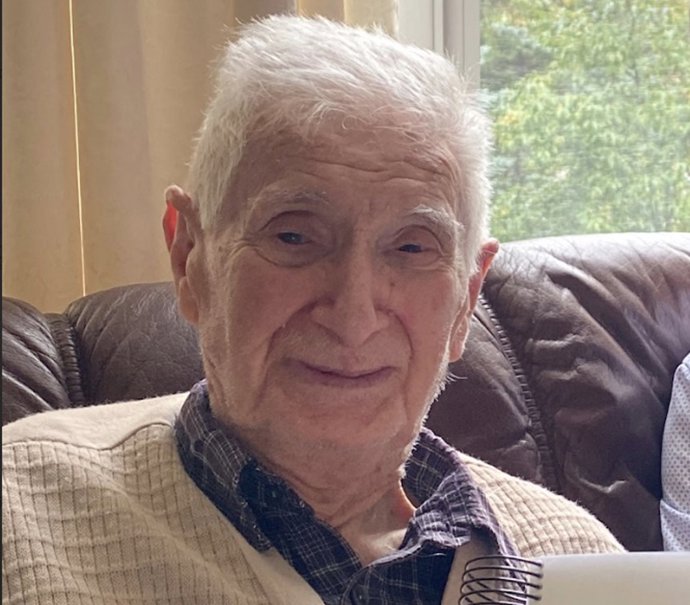 Fallece el lingüista Joseph Gusloy
