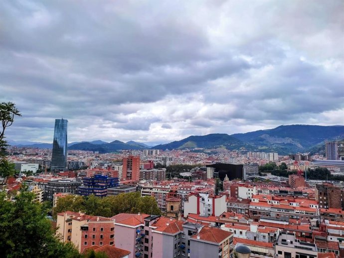 Continúan los chubascos este jueves en Euskadi, con temperaturas sin cambios