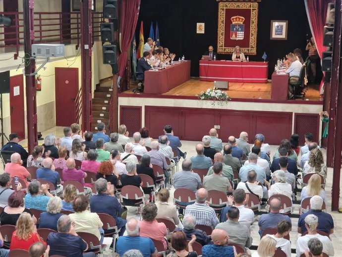 Pleno extraordinario en Llanera