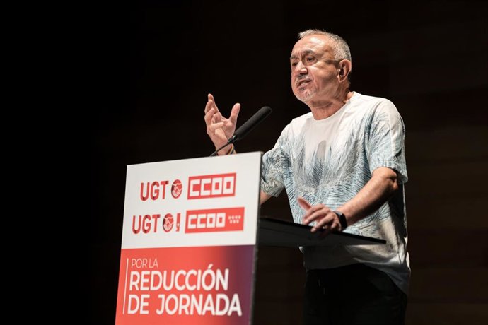 El secretario general de UGT, Pepe Álvarez, durante una asamblea de delegados sindicales, en el Auditorio Marcelino Camacho, a 22 de julio de 2025, en Madrid (España). 