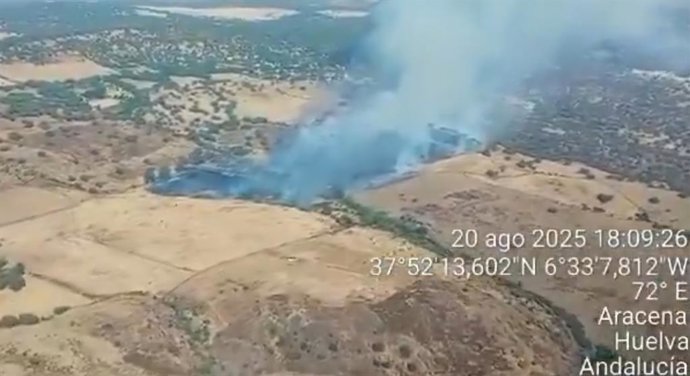 Incendio en Aracena (Huelva).