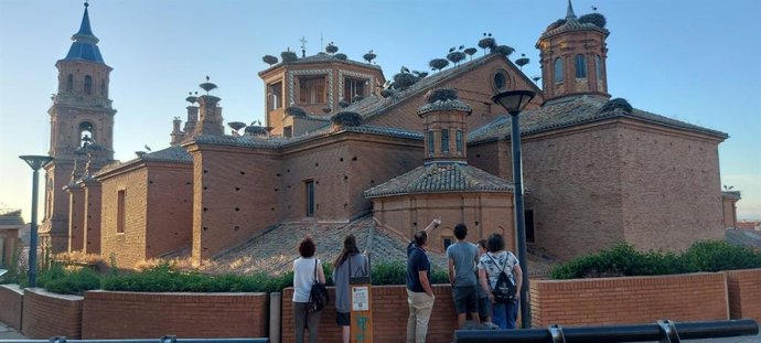 Un taller de foto nocturna, actividades sobre cigüeñas y una ruta por el Achichuelo, propuestas de Pasea La Rioja
