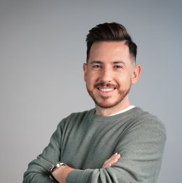 Creador del Método Charly's Way.