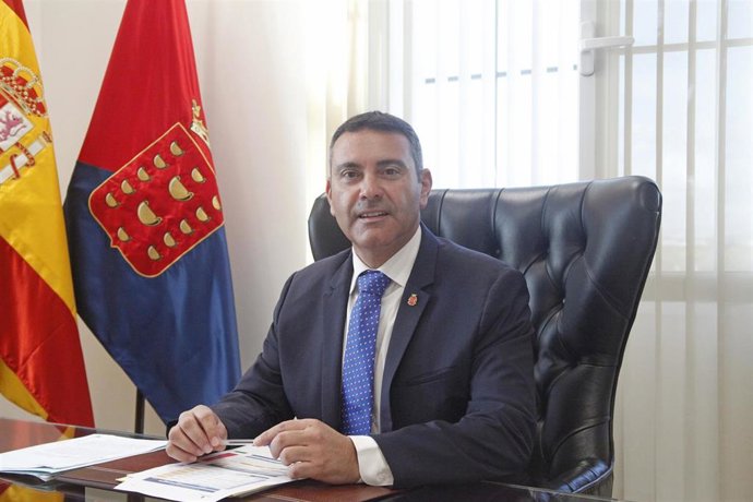 Archivo - El presidente y consejero de Patrimonio Histórico del Cabildo de Lanzarote, Oswaldo Betancort