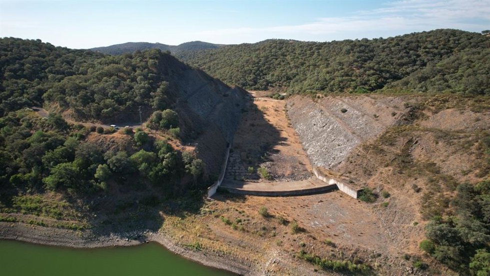 La presa de Huesna. 