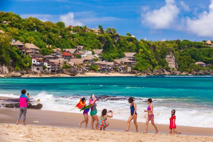 Archivo - Cuando un niño se pierde en la playa