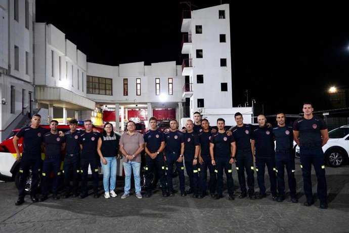 Un contingente de bomberos parte desde Melilla para apoyar la extinción de incendios en Castilla y León