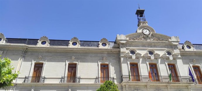 Archivo - Detalle de la fachada de la Diputación de Jaén.