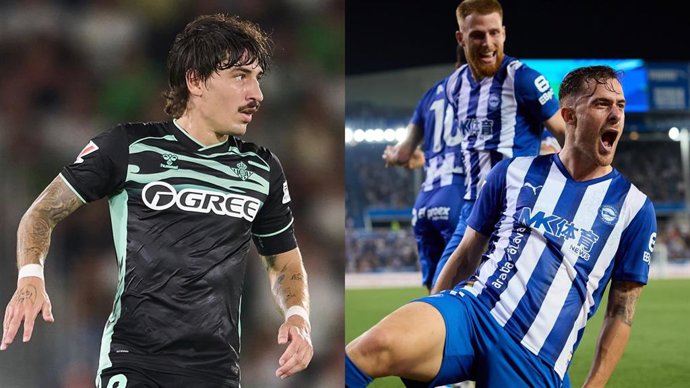 El lateral derecho del Real Betis Héctor Bellerín (izquierda) y el delantero del Deportivo Alavés Toni Martínez, en la jornada 1 de LaLiga EA Sports 2025-26.