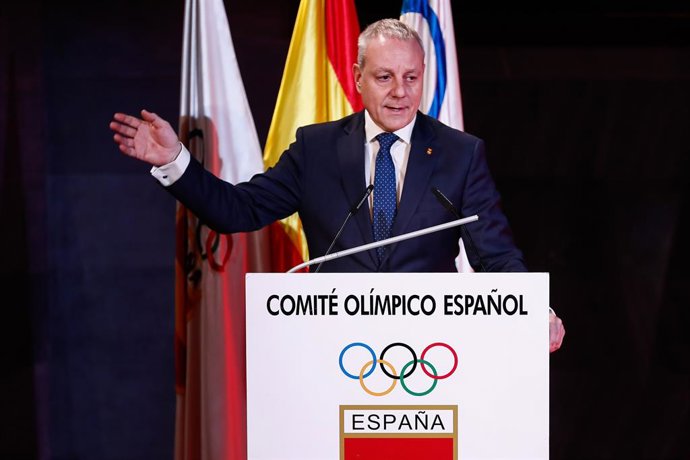 Archivo - Francisco V. Blazquez Garcia, President of the Royal Spanish Handball Federation attends during the presentation of the players of the Spanish national handball team that will play in the men's handball World Championship on January 13, 2025, in