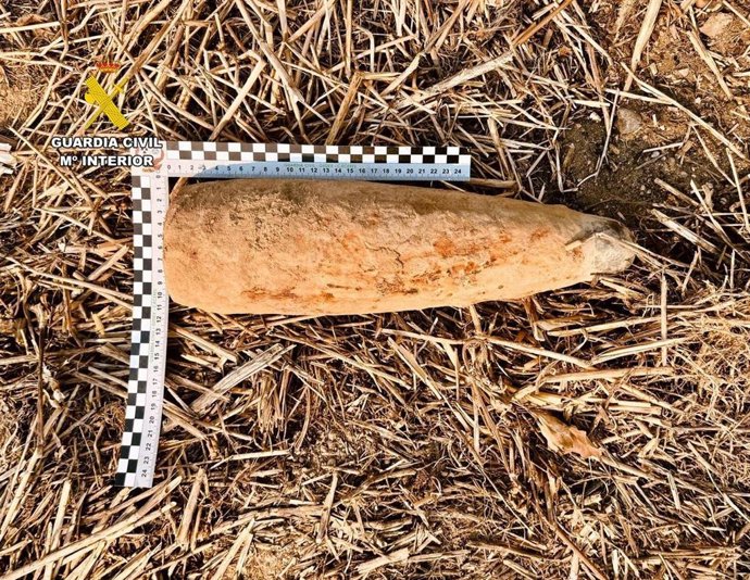 Proyectil de artillería