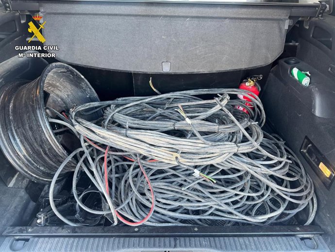 Cable de cobre sustraído en once robos en las localidades de Calanda y Foz (Teruel)
