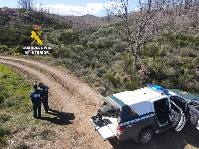Investigado un agricultor por su supuesta implicación en el incendio de Valduvieco, dentro de Gradefes (León).