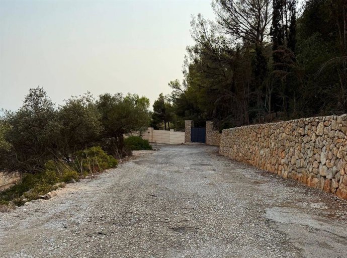 Retiran 800 kilos de residuos en Na Burguesa.