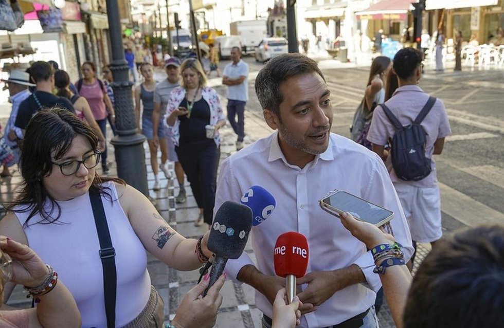 El viceportavoz del Grupo Municipal Socialista en el Ayuntamiento de Granada, Eduardo Castillo, en una foto de archivo.