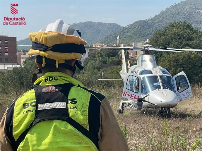 Medios de extinción trabajando en un incendio