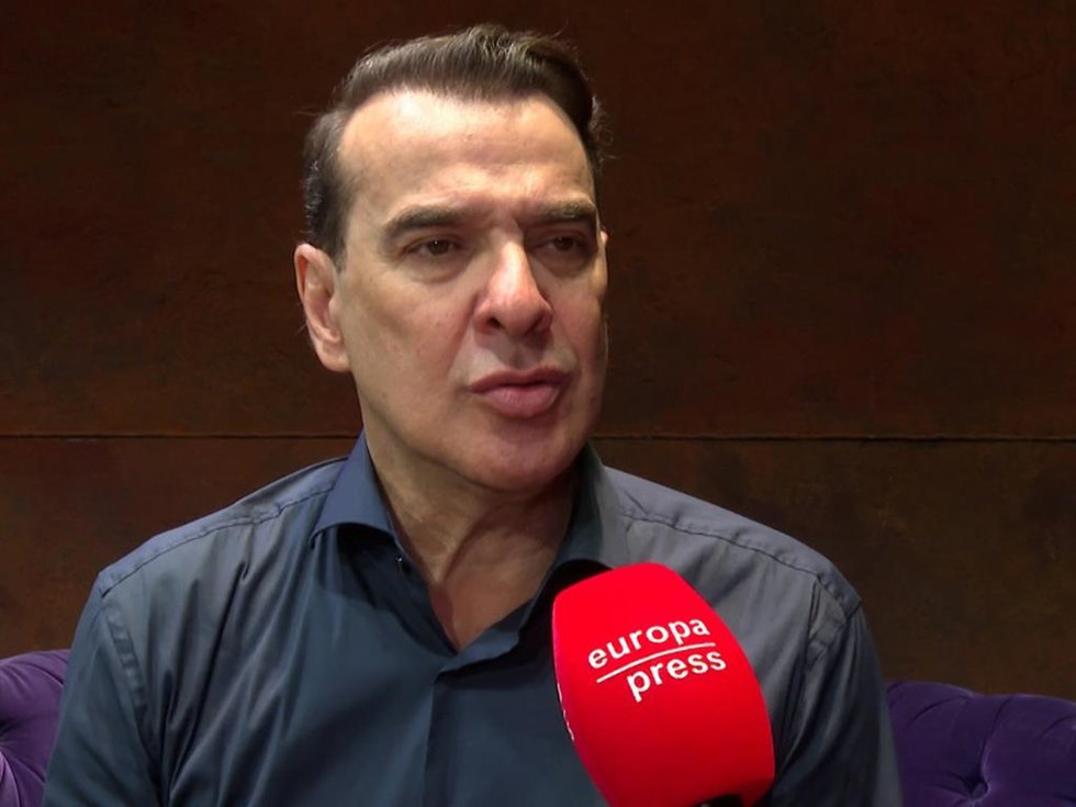 Luis Merlo presenta la obra de teatro 'Un Dios Salvaje' en el madrileño Teatro Alcázar