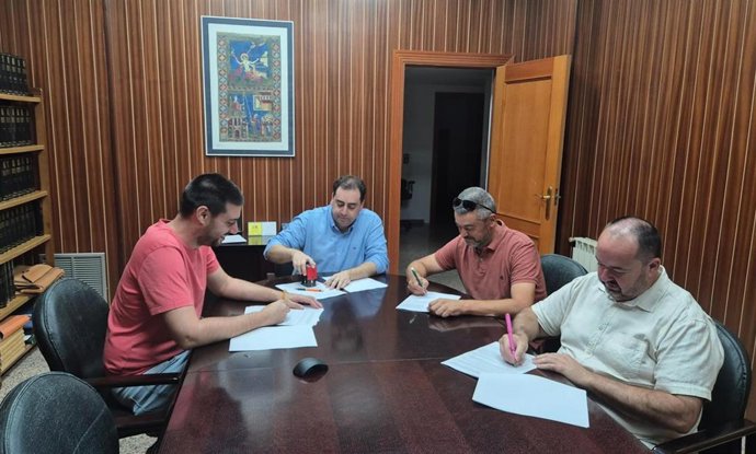 Los Ayuntamientos de Huete, Carboneras, Víllora y Camporrobles recurren al Tribunal Europeo de Derechos Humanos el "más que dudoso procedimiento" de cierre del tren Cuenca-Valencia.