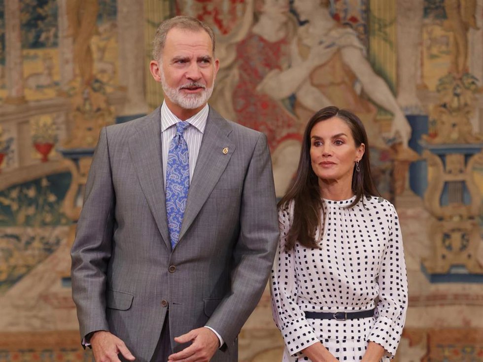 Archivo - El rey Felipe VI y la reina Letizia en una imagen de archivo