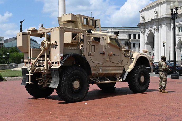 15 de agosto de 2025, Washington, Dc, EUA: 8/16/25 - Union Station Washington DC... A Guarda Nacional está estacionada do lado de fora da Union Station e em vários locais da cidade, seguindo as ordens do presidente Trump.