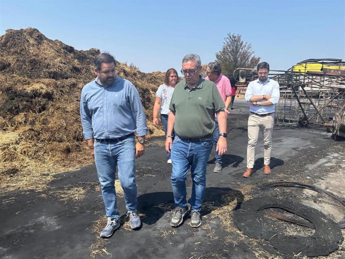 El presidente del Partido Popular de Castilla-La Mancha, Paco Núñez, enNavalmoralejo y Calera y Chozas.