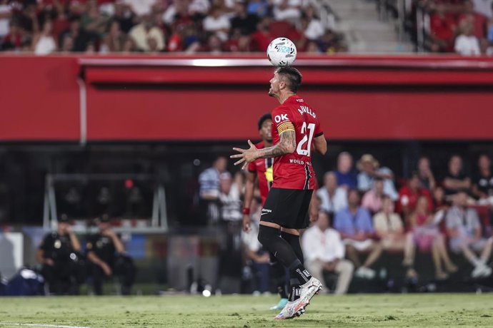 Antonio Raillo of RCD Mallorca in action during the Spanish league, La Liga EA Sports, football match played between RCD Mallorca and FC Barcelona at Son Moix Stadium on August 16, 2025 in Mallorca, Spain.