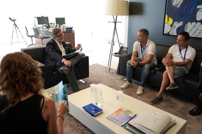 Reunión entre el Port de Tarragona y la Associació Solidària Sosciathlon