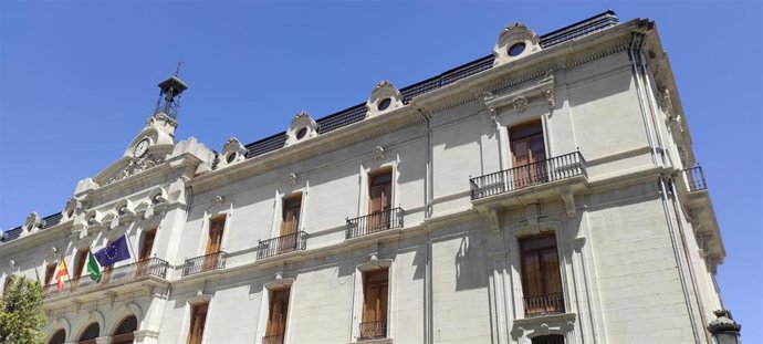 Archivo - Detallae de la fachada de la Diputación de Jaén.