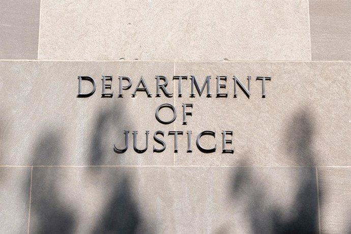 Archivo - July 8, 2025, Washington, United States: A sign for the Department of Justice is seen in Washington.
