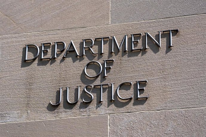 Archivo - July 8, 2025, Washington, United States: A sign for the Department of Justice is seen in Washington.