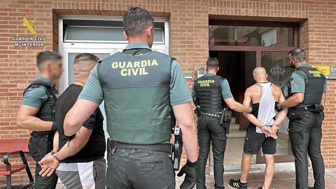 Detenidas tres personas por el robo de más de dos toneladas de cable de cobre en La Rioja