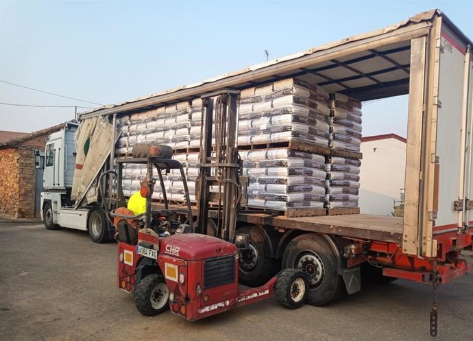 Alimentación para ganaderías afectadas por los incendios.