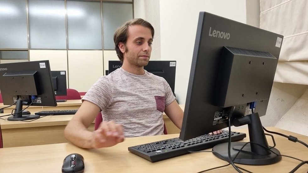 Cristóbal Vázquez García, alumno del curso "Fundamentos de Inteligencia Artificial: modelos generativos y aplicaciones avanzadas"