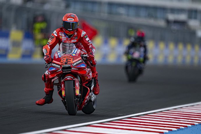 93 MARQUEZ Marc (spa), Ducati Lenovo Team, Ducati Desmosedici GP25, action during the 2025 MotoGP Michelin Grand Prix of Hungary, on the Balaton Park circuit, from August 22 to 24, 2025 in Balatonfokajar, Hungary - Photo Studio Milagro / DPPI
