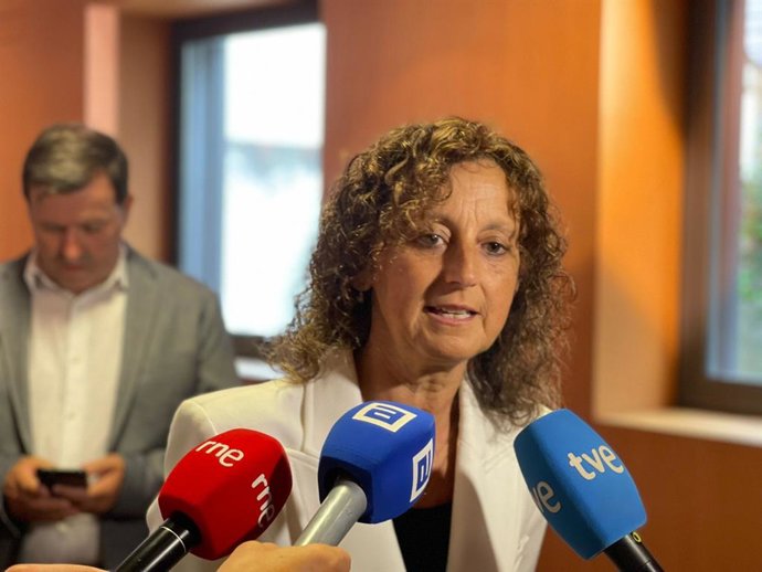 Archivo - Arquivo - A Conselheira de Educação do Principado de Astúrias, Eva Ledo.