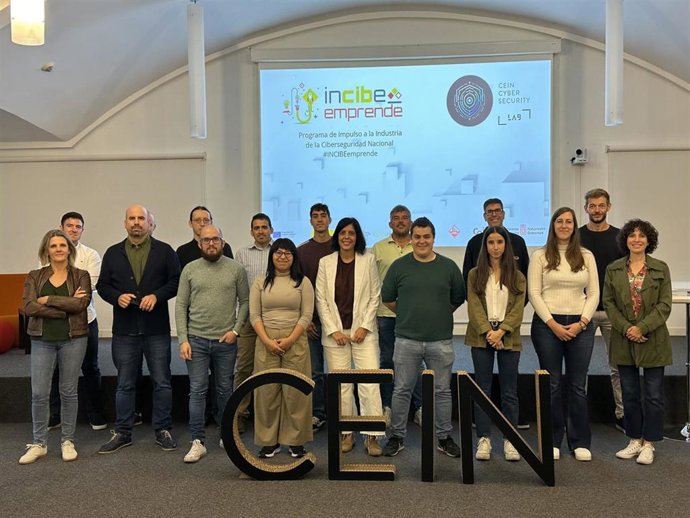 Imagen de la última edición del programa de ciberseguridad de CEIN e INCIBE.