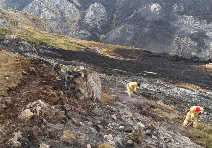 Bomberos de Cantabria en incendios de Castilla y León