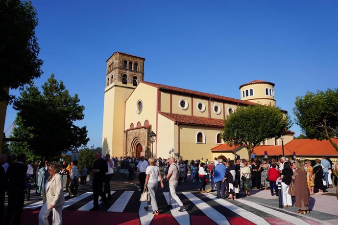 Iglesia San José de Astillero el día de su reapertura tras año y medio cerrada por las deficiencias detectadas en la estructura y para desarrollar trabajos de refuerzo